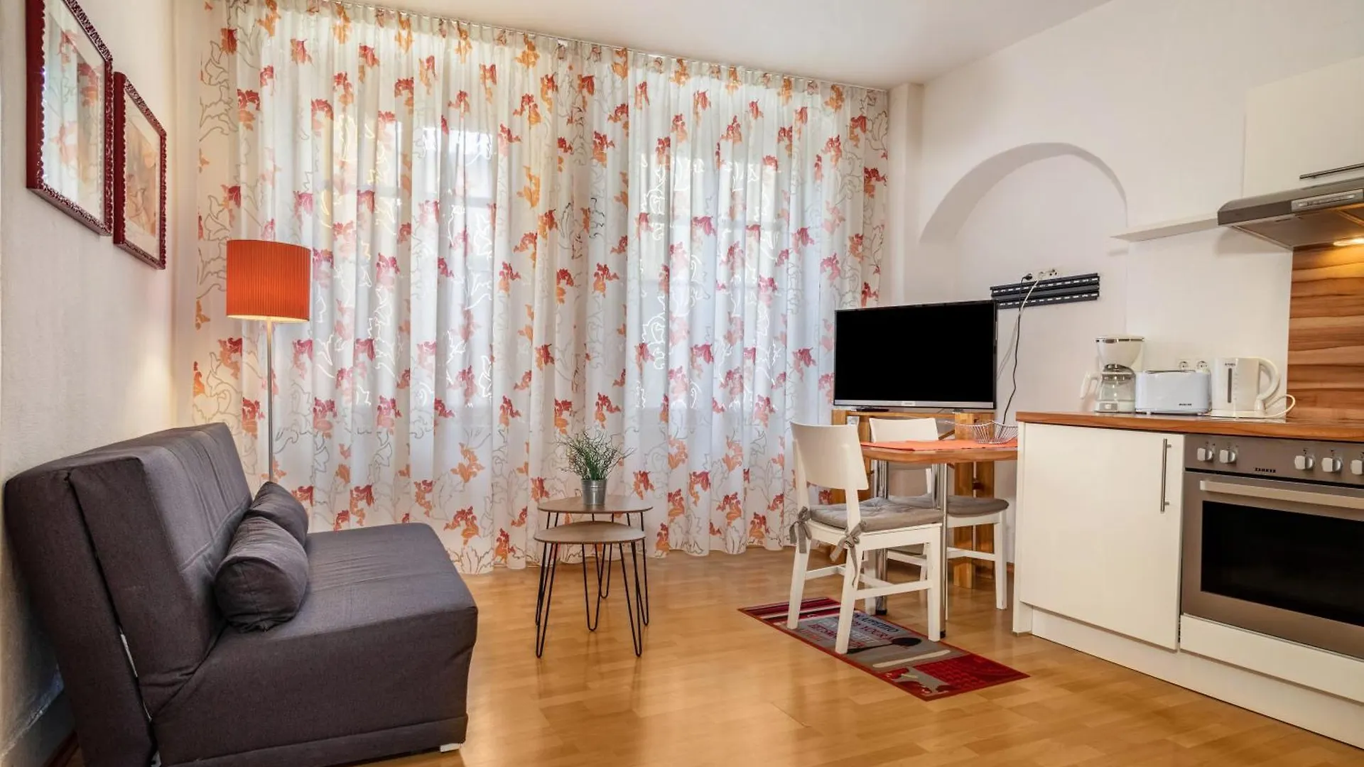 Apartment Ferienwohnungen Spiegel Felsgaessele Lindau